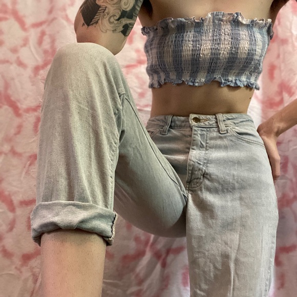 American Apparel Denim - Light Wash Mom Jeans - Picture 2 of 8